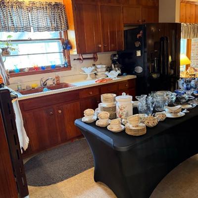 Sale Photo Thumbnail #573