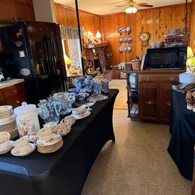 Sale Photo Thumbnail #574