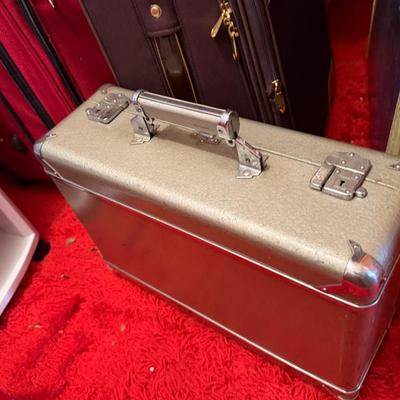 Sale Photo Thumbnail #702