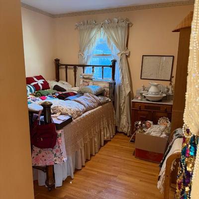 Sale Photo Thumbnail #296