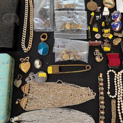 Sale Photo Thumbnail #450