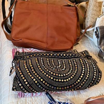 Sale Photo Thumbnail #376