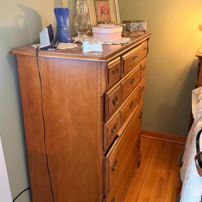 Sale Photo Thumbnail #364