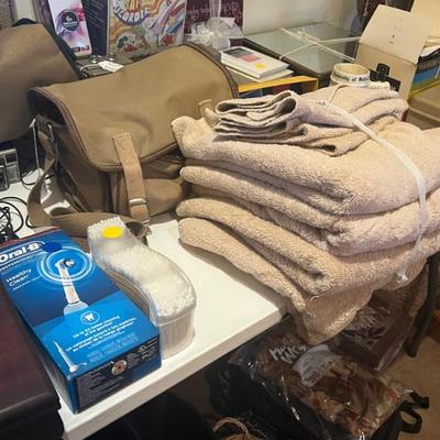 Sale Photo Thumbnail #124