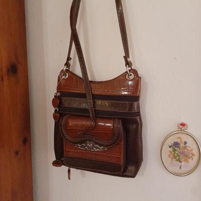 Sale Photo Thumbnail #136