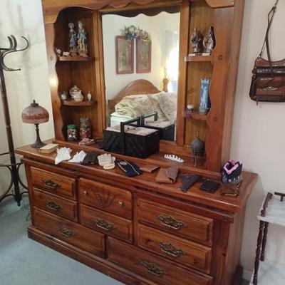 Sale Photo Thumbnail #134