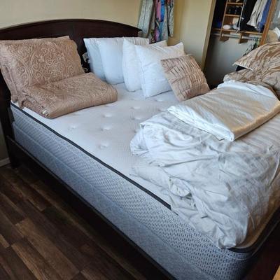 Sale Photo Thumbnail #148