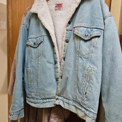 Sale Photo Thumbnail #124