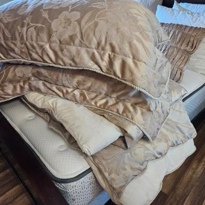 Sale Photo Thumbnail #164