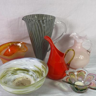 Vintage Art Glass Collection Lot (6 Pieces) – Handblown Pitchers, Swirl Bowls & Flower Candleholder