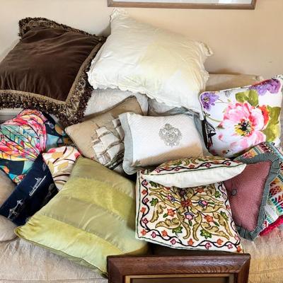 Sale Photo Thumbnail #47