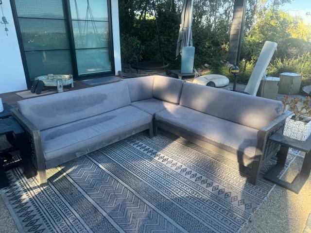 Sale Photo Thumbnail #205