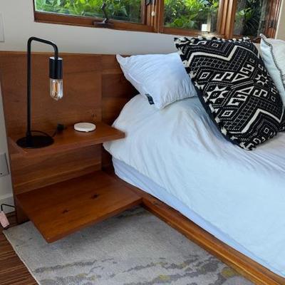 Sale Photo Thumbnail #107