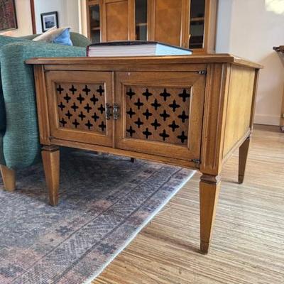 Sale Photo Thumbnail #50