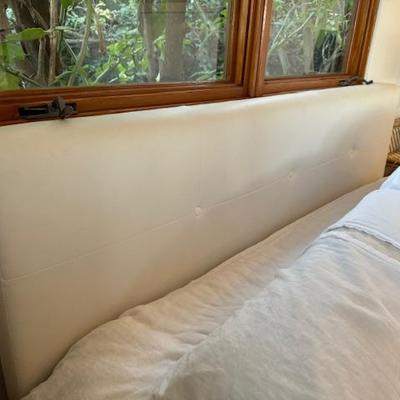 Sale Photo Thumbnail #74