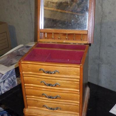 Sale Photo Thumbnail #30