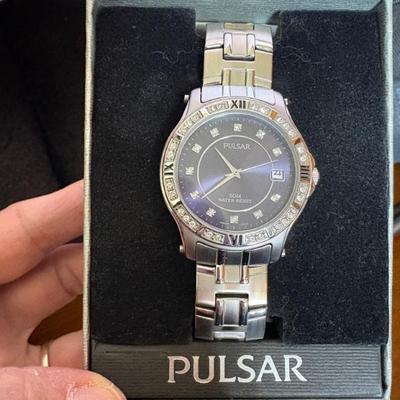 Sale Photo Thumbnail #498