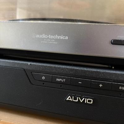 Sale Photo Thumbnail #648