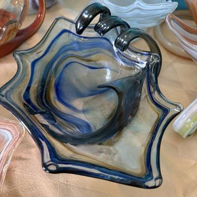 Sale Photo Thumbnail #528