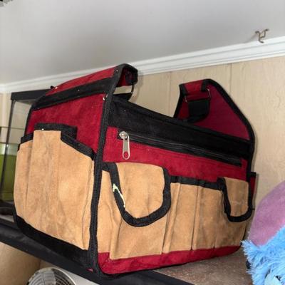 Sale Photo Thumbnail #570