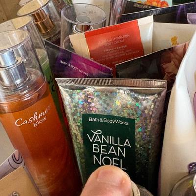 Sale Photo Thumbnail #561