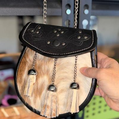 Sale Photo Thumbnail #568