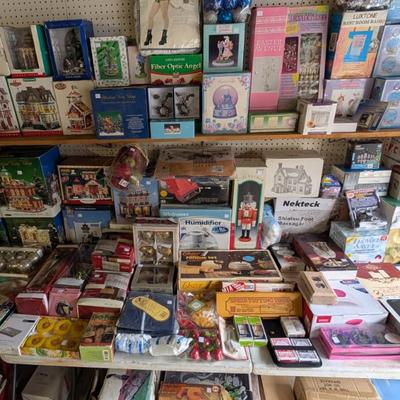 Sale Photo Thumbnail #176