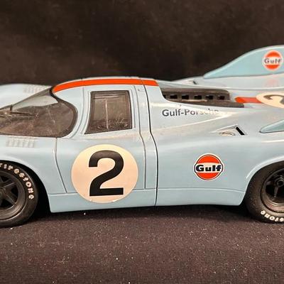 Universal Hobbies Porsche 917 – Gulf Livery – 1:18 Scale Die-Cast Model