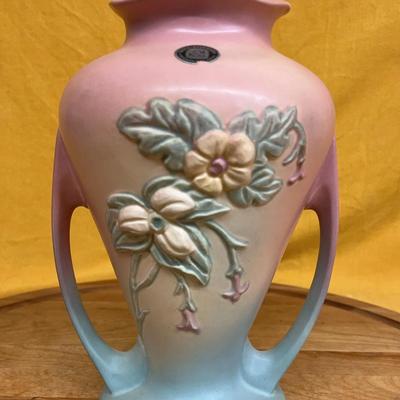 A vintage Hull Pottery Wildflower line vase with double handles