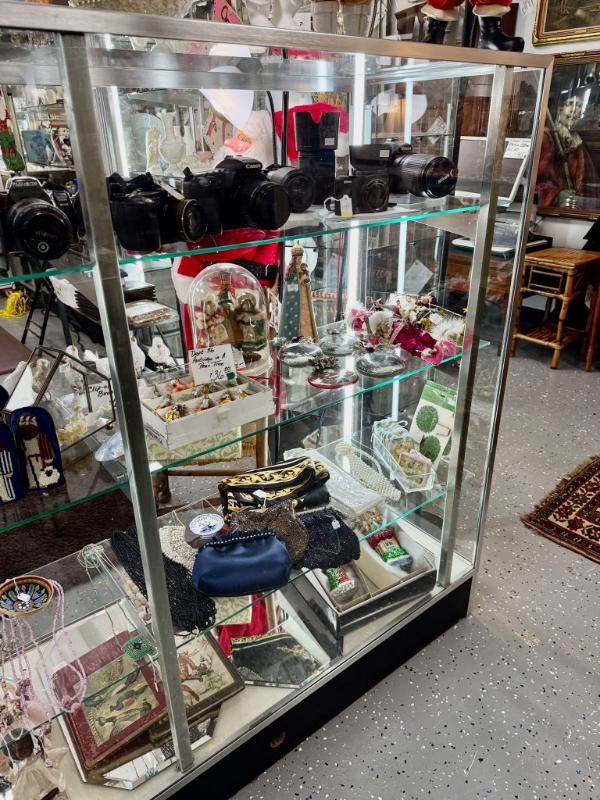 Sale Photo Thumbnail #26