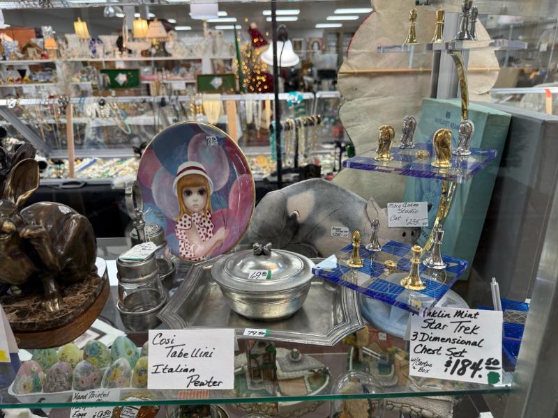 Sale Photo Thumbnail #30