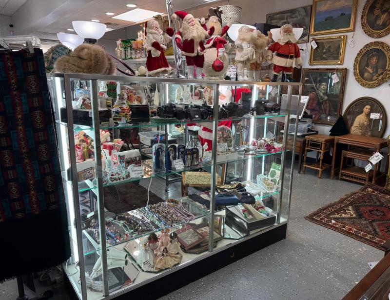 Sale Photo Thumbnail #21