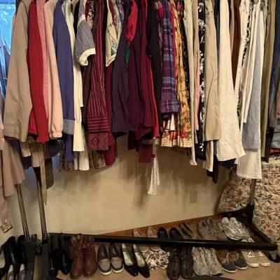 Sale Photo Thumbnail #111