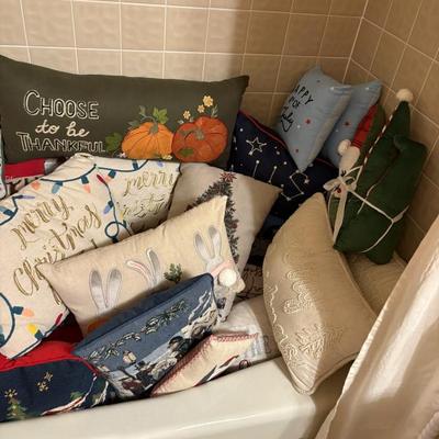 Sale Photo Thumbnail #66