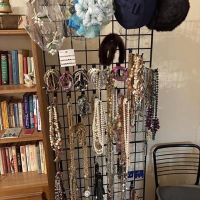 Sale Photo Thumbnail #19