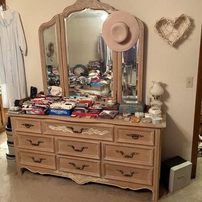 Sale Photo Thumbnail #104