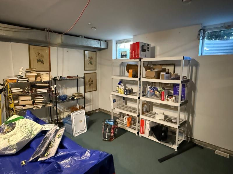 Sale Photo Thumbnail #35