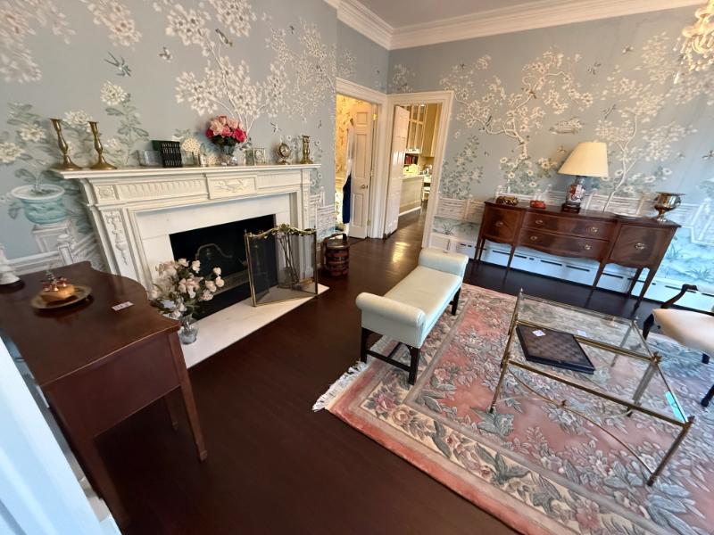 Sale Photo Thumbnail #10