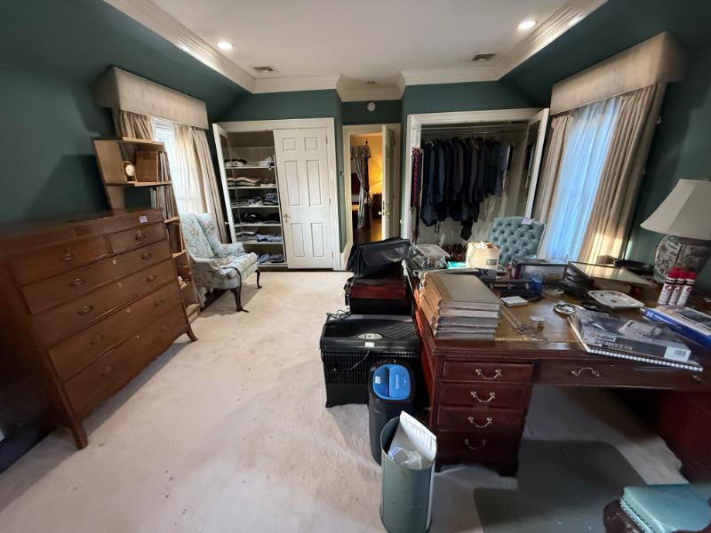 Sale Photo Thumbnail #34