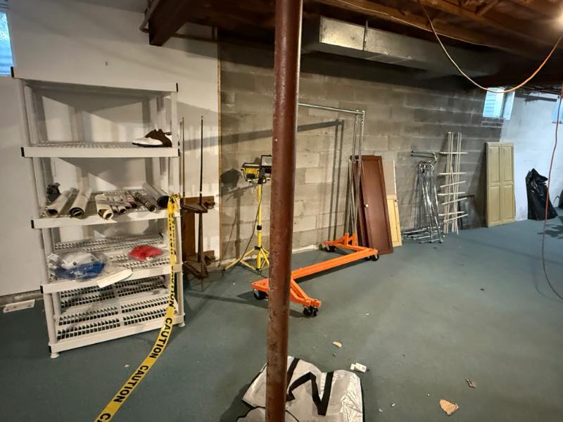 Sale Photo Thumbnail #36