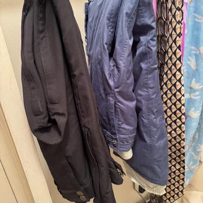 Sale Photo Thumbnail #92: Burton snow pants 