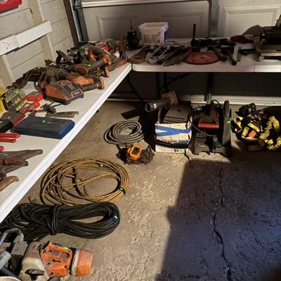 Sale Photo Thumbnail #118: More tools