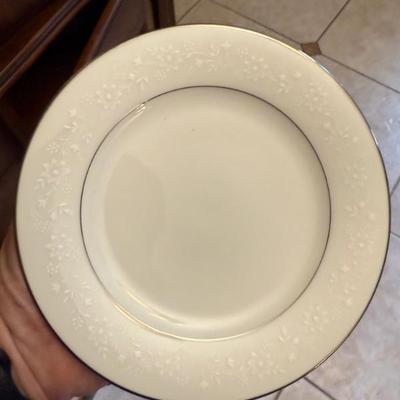 Sale Photo Thumbnail #95