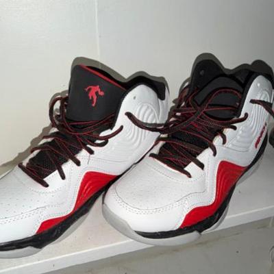 Sale Photo Thumbnail #214