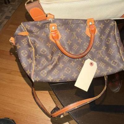 Sale Photo Thumbnail #153