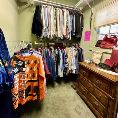 Sale Photo Thumbnail #67