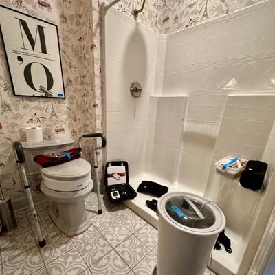 Sale Photo Thumbnail #72