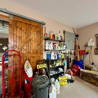 Sale Photo Thumbnail #215