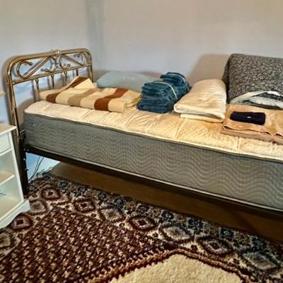 Sale Photo Thumbnail #157