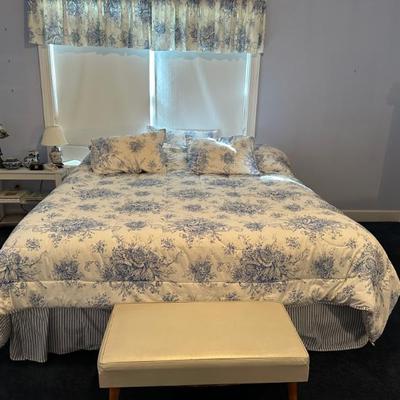 Sale Photo Thumbnail #165